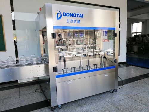 食用油灌裝機(jī)因細(xì)節(jié)而受歡迎，山東東泰為其助力